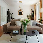 Charming French Style Apartment With Eiffel Tower View Prime Location Near Top Attractions