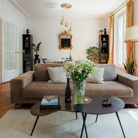Appartamento Charming French Style With Eiffel Tower View Prime Location Near Attractions